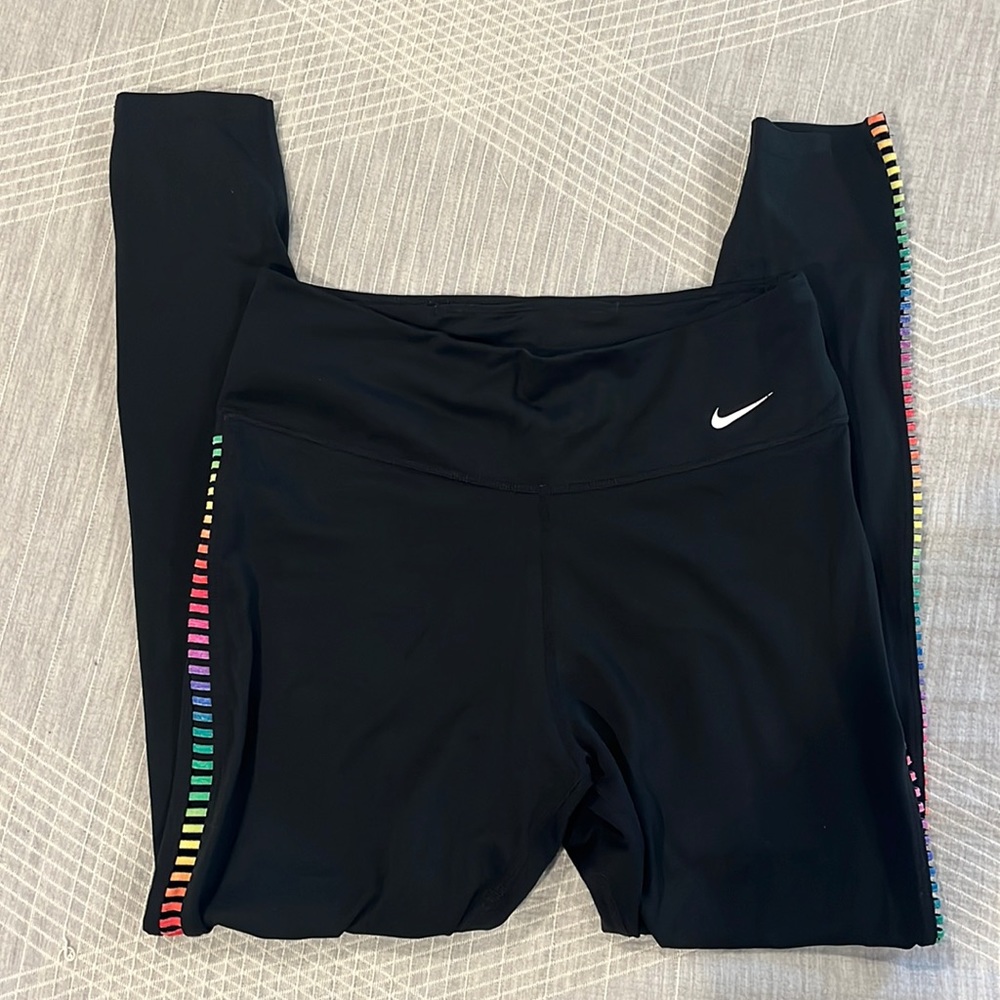 Nike leggings
